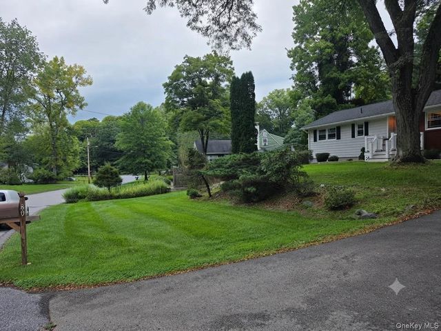 80 Colburn Drive, Poughkeepsie, NY 12603