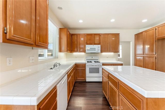 330 Palo Santa, San Jacinto, CA 92582