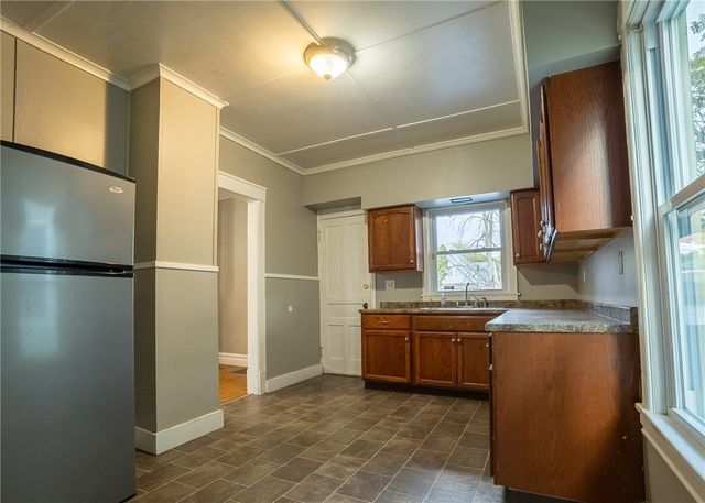 54 Sherrill Street, Geneva City, NY 14456