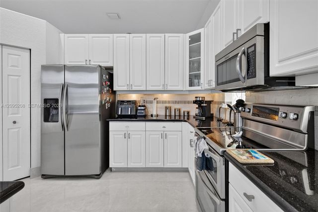 19367 NW 23rd Street, Pembroke Pines, FL 33029
