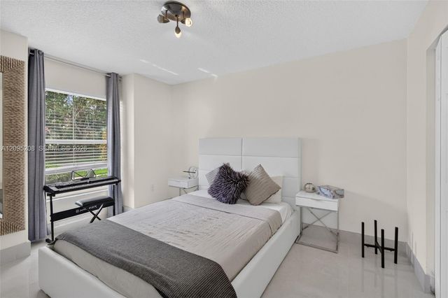 19367 NW 23rd Street, Pembroke Pines, FL 33029