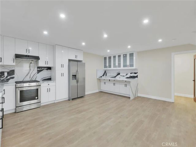 4530 Ensenada, Woodland Hills, CA 91364