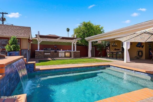 1609 W VIRGINIA Avenue, Phoenix, AZ 85007