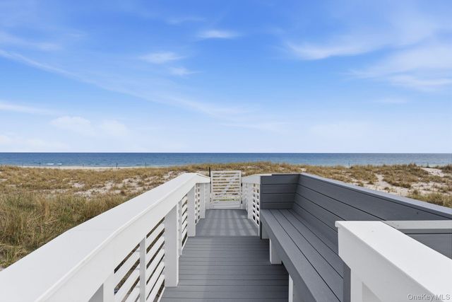 905 Dune Road, Westhampton Dunes, NY 11978