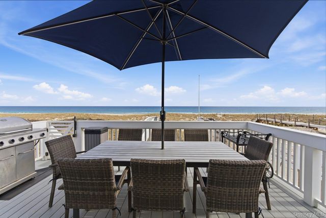 905 Dune Road, Westhampton Dunes, NY 11978