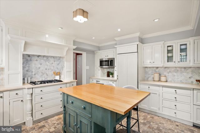 2905 N ST NW, Washington, DC 20007