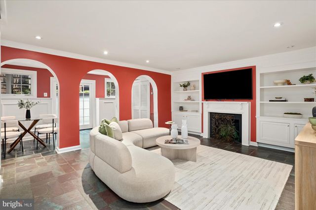 2905 N ST NW, Washington, DC 20007