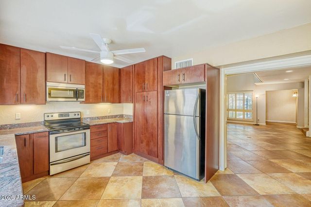 7111 E BUENA TERRA Way, Paradise Valley, AZ 85253