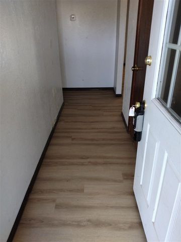 6404 SW Glenhaven Ave, Lawton, OK 73505