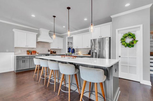 2753 Cloister Lane, Thompsons Station, TN 37179