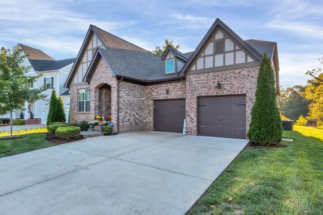 2753 Cloister Lane, Thompsons Station, TN 37179