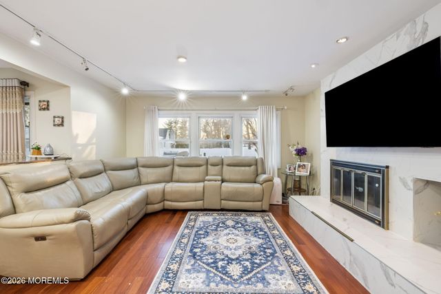 39 School Road W, Marlboro, NJ 07746