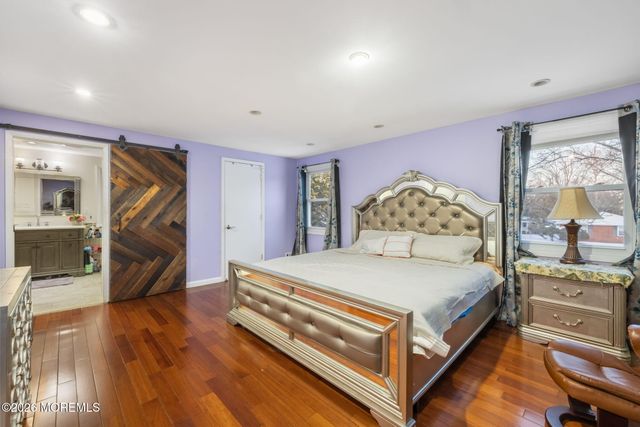 39 School Road W, Marlboro, NJ 07746