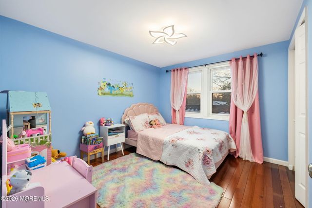 39 School Road W, Marlboro, NJ 07746