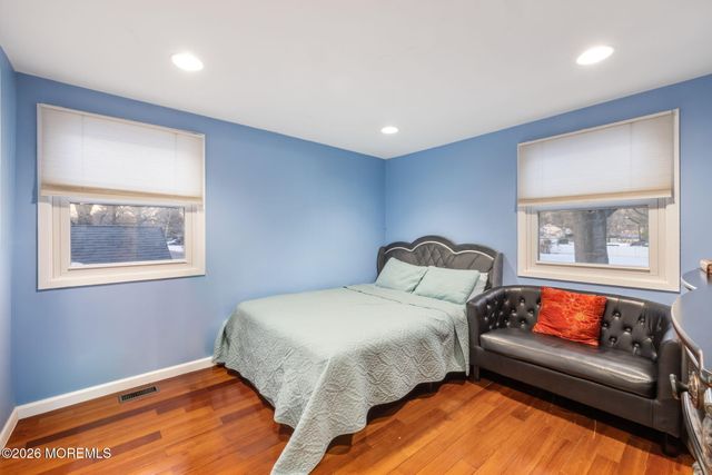 39 School Road W, Marlboro, NJ 07746