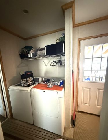 34 Ponderosa Park, Charlestown, NH 03603