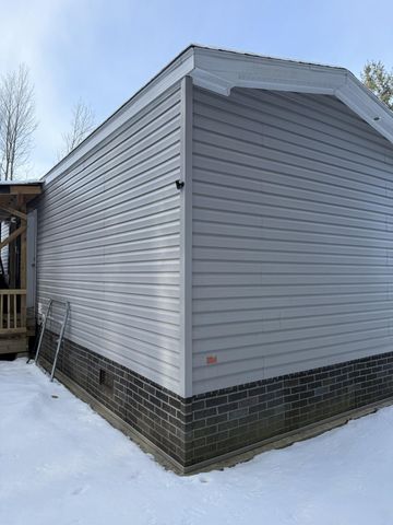 34 Ponderosa Park, Charlestown, NH 03603