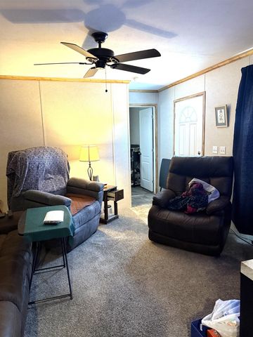 34 Ponderosa Park, Charlestown, NH 03603