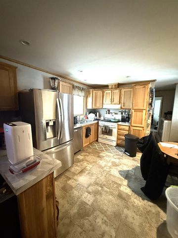 34 Ponderosa Park, Charlestown, NH 03603