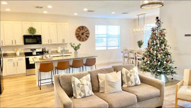 2676 CALISTOGA AVENUE, Kissimmee, FL 34741