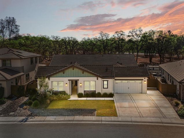 2135 Pinehurst Dr, Lincoln, CA 95648