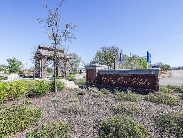 2135 Pinehurst Dr, Lincoln, CA 95648