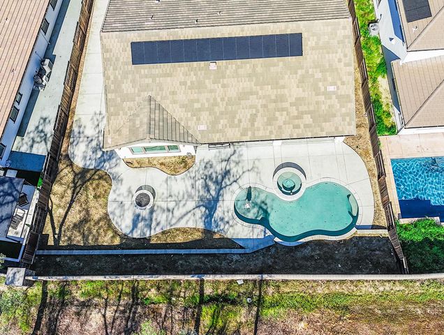 2135 Pinehurst Dr, Lincoln, CA 95648