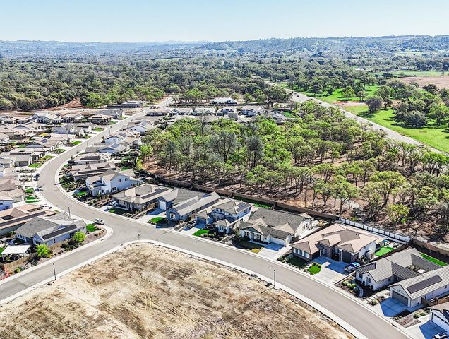 2135 Pinehurst Dr, Lincoln, CA 95648