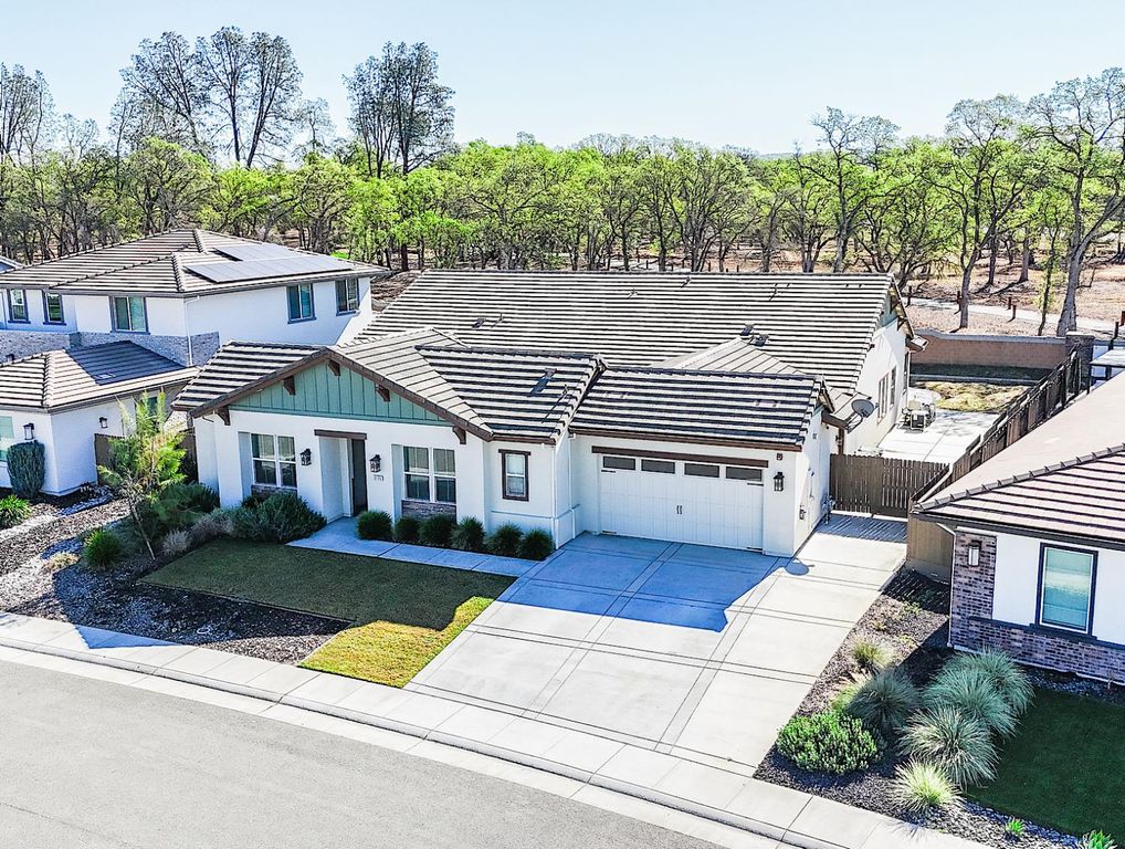 2135 Pinehurst Dr, Lincoln, CA 95648