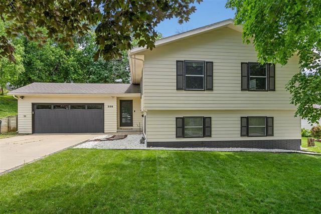 358 31st Street SE, Cedar Rapids, IA 52403