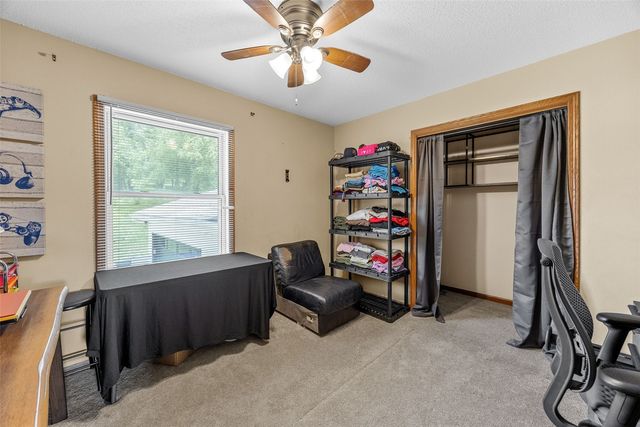 358 31st Street SE, Cedar Rapids, IA 52403