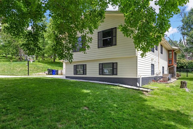 358 31st Street SE, Cedar Rapids, IA 52403