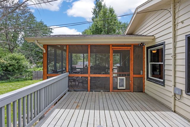 358 31st Street SE, Cedar Rapids, IA 52403