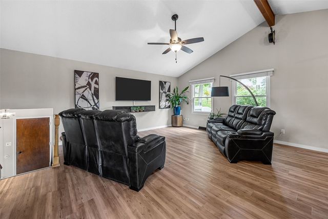 358 31st Street SE, Cedar Rapids, IA 52403