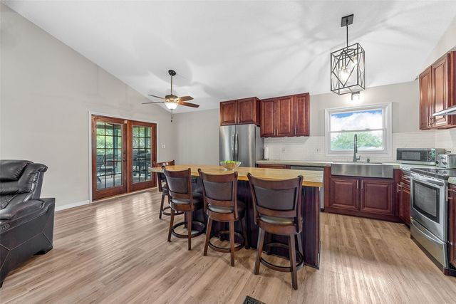358 31st Street SE, Cedar Rapids, IA 52403