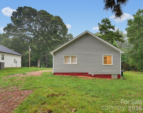 2211 Second Street, Gastonia, NC 28054