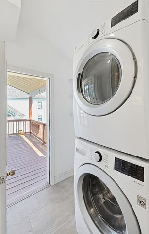 82 Putnam St 2, Winthrop, MA 02152
