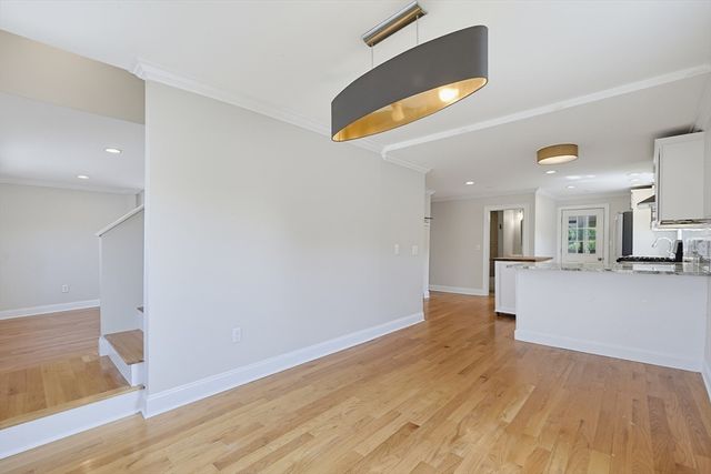 82 Putnam St 2, Winthrop, MA 02152