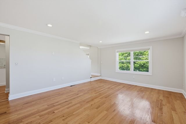 82 Putnam St 2, Winthrop, MA 02152