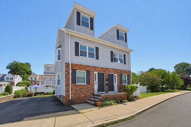 82 Putnam St 2, Winthrop, MA 02152