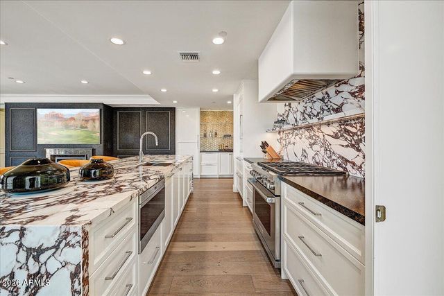 7181 E Camelback Road 505, Scottsdale, AZ 85251