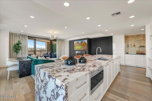 7181 E Camelback Road 505, Scottsdale, AZ 85251