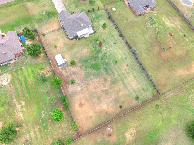 20328 SE 37th Street, Harrah, OK 73045