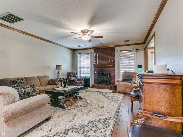20328 SE 37th Street, Harrah, OK 73045