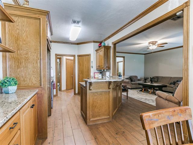 20328 SE 37th Street, Harrah, OK 73045