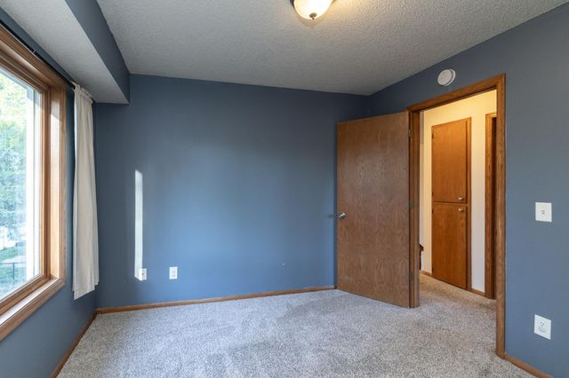 4334 W 131st Street, Savage, MN 55378