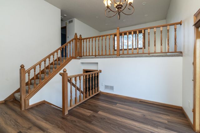 4334 W 131st Street, Savage, MN 55378