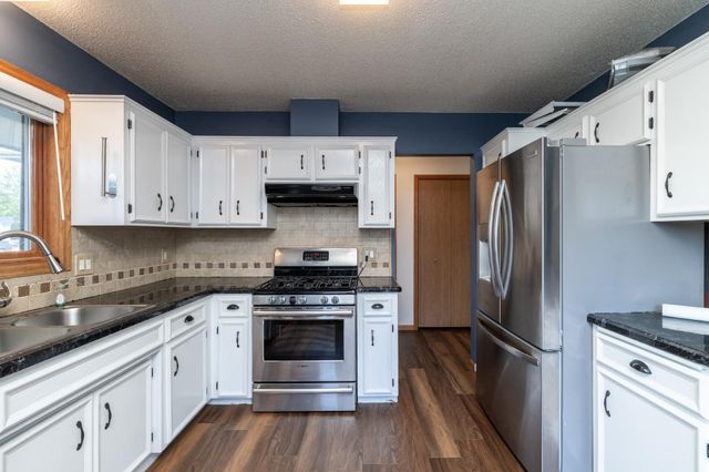 4334 W 131st Street, Savage, MN 55378