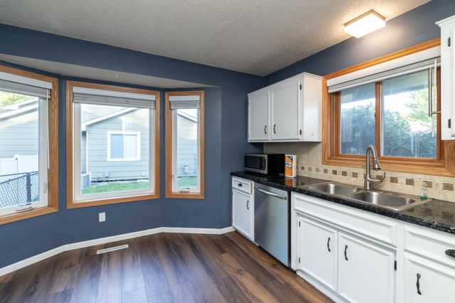 4334 W 131st Street, Savage, MN 55378