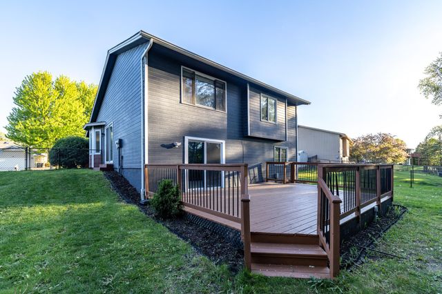 4334 W 131st Street, Savage, MN 55378